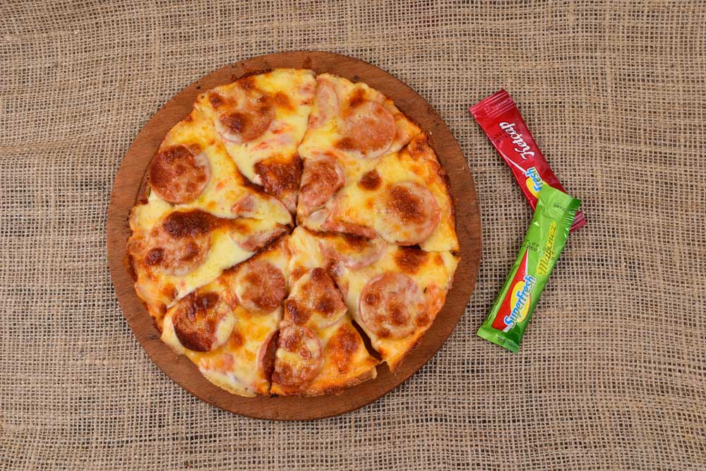 sucuklu pizza