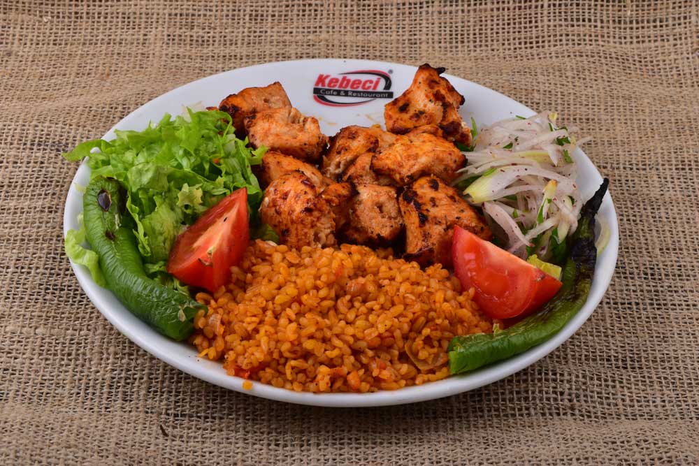 Kastamonu öğle yemeği için en iyi restoranlardan biri olan Kebeci Cafe & Restaurant